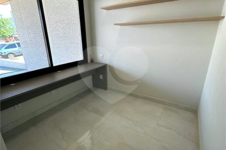 Casa à venda com 3 suítes no condomínio Condomíno Helena Maria, Sorocaba - SP