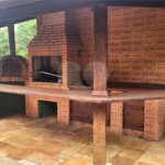 Casa à venda ou para alugar com 3 quartos, sendo 1 suíte, no condomínio Associação Reserva das Hortênsias, Mairiporã - SP