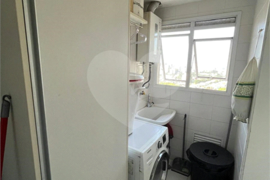 Apartamento à venda com 3 suítes em Morumbi, São Paulo, SP