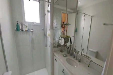 Apartamento para venda na Mooca, com 3 suítes... Rua Olímpio Portugal condomínio Spasso Mooca.