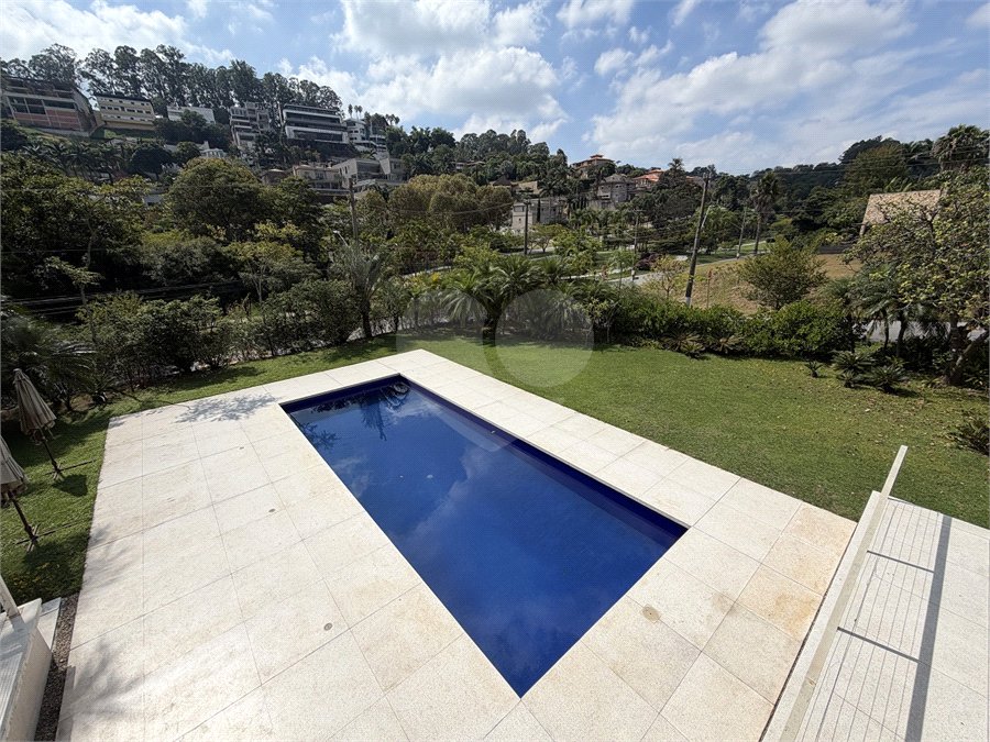 Casa à venda com 4 suítes em Residencial Tamboré, Barueri, SP