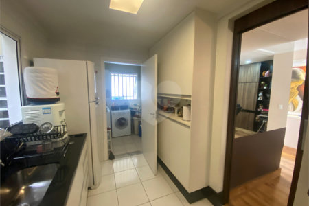 Casa de Vila à venda com 3 suítes em Parque Campolim, Sorocaba, SP
