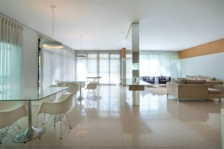 Apartamento à venda com 3 suítes em Vila Suzana, São Paulo, SP