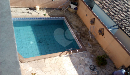 Casa à venda com 2 suítes em Jardim Camila, Mogi das Cruzes, SP