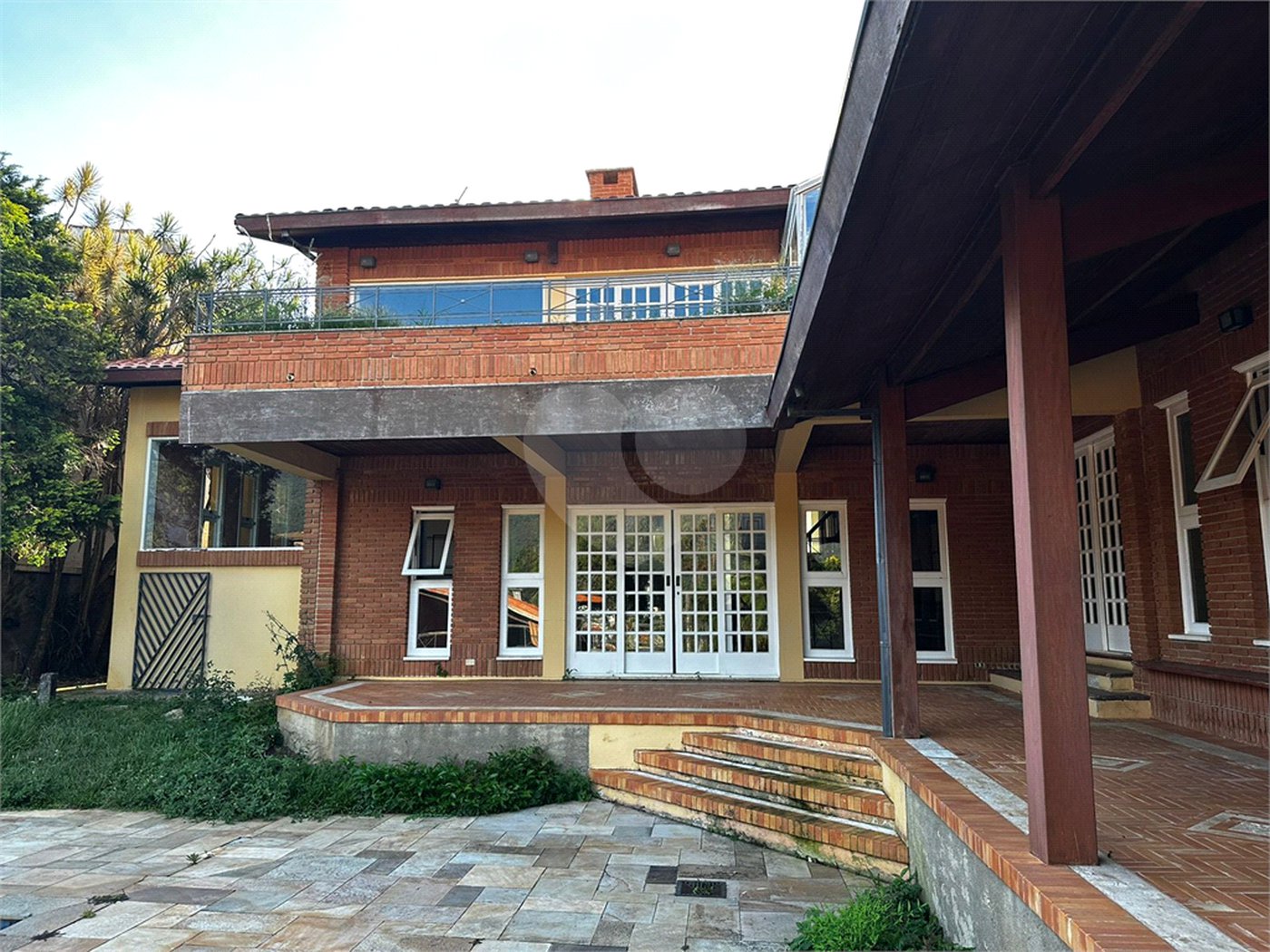 Casa à venda com 4 suítes em Vila Petrópolis, Atibaia, SP