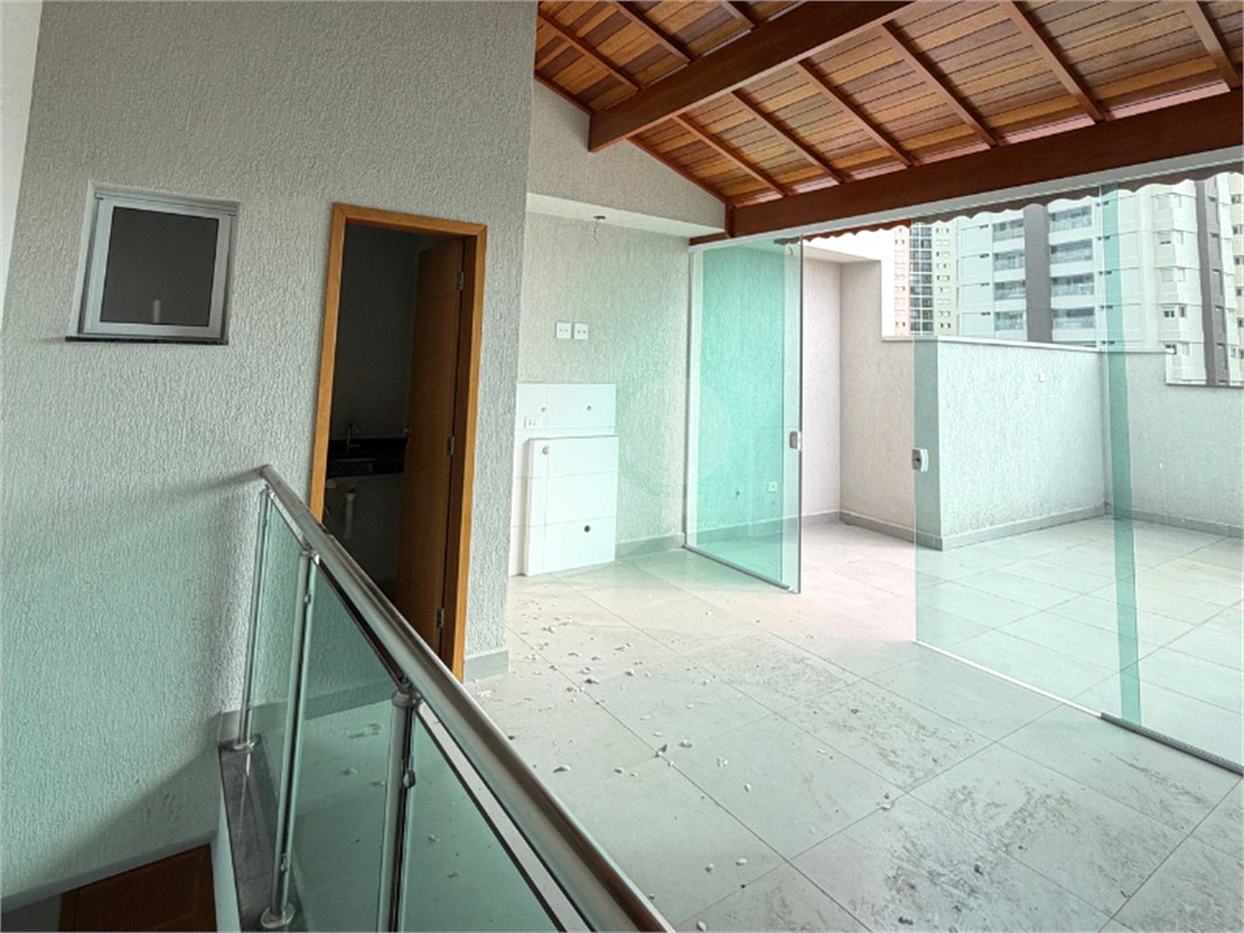 Duplex à venda ou para alugar com 2 quartos em Vila Valparaíso, Santo André, SP