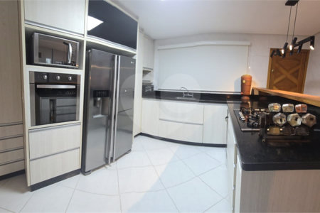 Sobrado à venda com 3 quartos, sendo 1 suíte, em Alto da Mooca, São Paulo, SP