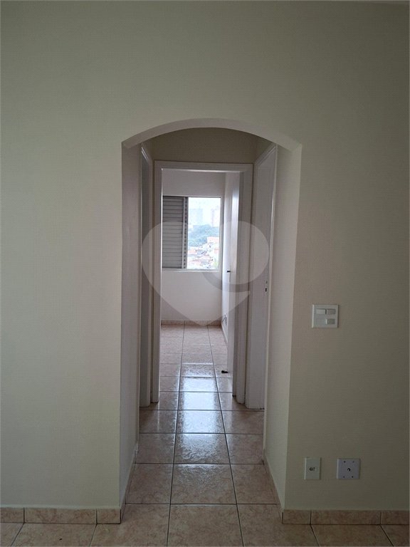 Apartamento à venda com 2 quartos em Parque Maria Domitila, São Paulo, SP