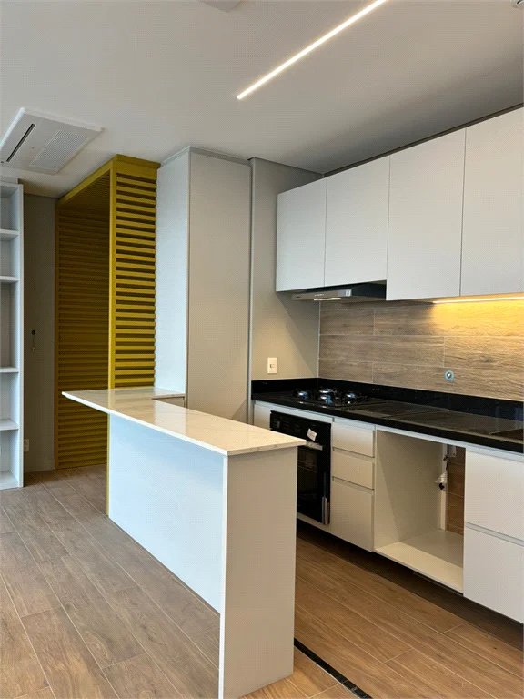 Apartamento à venda com 2 quartos, sendo 1 suíte, em Jardim das Acácias, São Paulo, SP