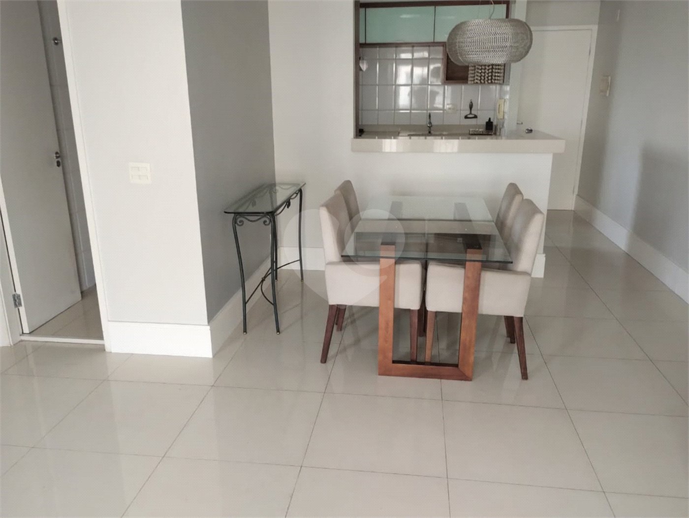 Apartamento para alugar com 2 quartos, sendo 1 suíte, em Vila Invernada, São Paulo, SP