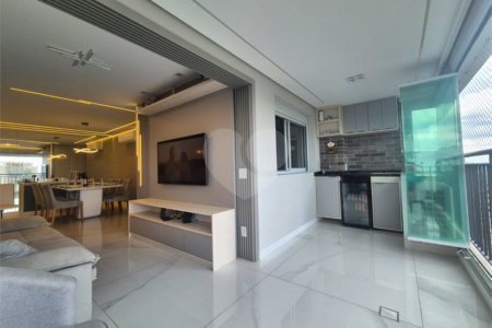 Apartamento à venda com 3 quartos, sendo 2 suítes, em Jardim Caboré, São Paulo, SP