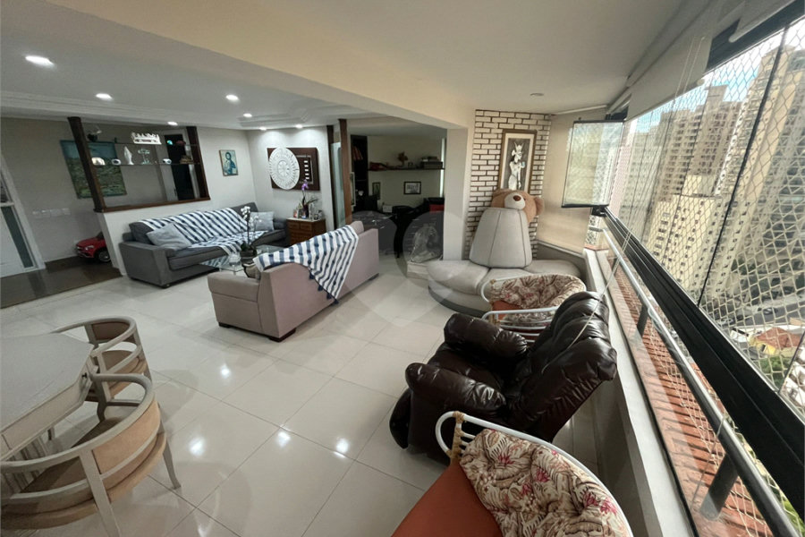 Apartamento para alugar com 4 suítes em Santana, São Paulo, SP