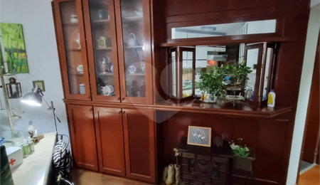 Apartamento à venda com 3 quartos, sendo 1 suíte,  em Indianópolis, São Paulo, SP