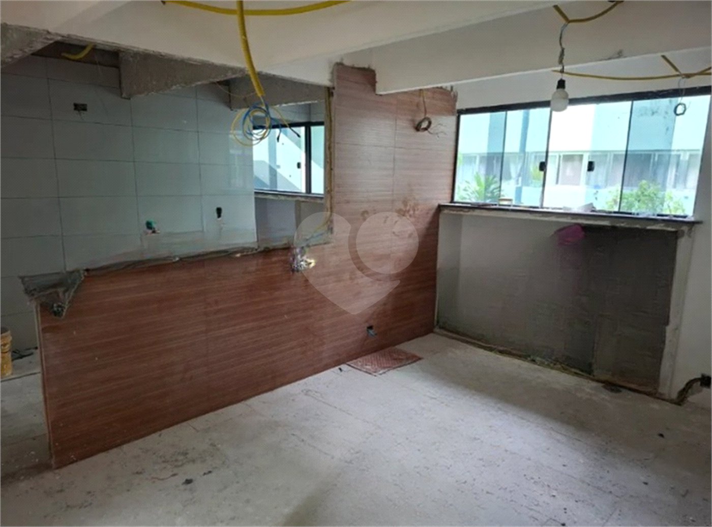 Apartamento à venda com 3 quartos em Parque Cecap, Guarulhos, SP