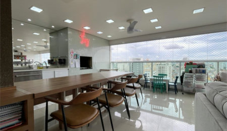 Apartamento à venda com 3 suítes em Santa Teresinha, São Paulo, SP