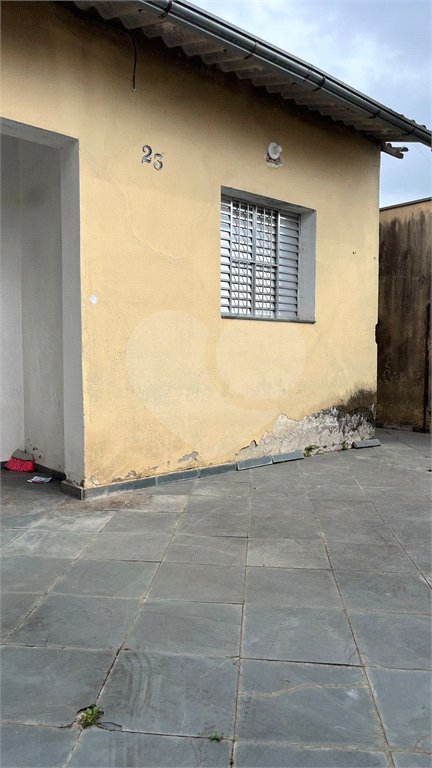 Casa Térrea à venda com 3 quartos em Jardim Dom José, São Paulo, SP