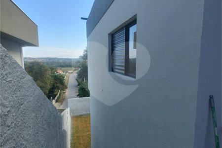 Casa à venda com 2 quartos, sendo 1 suíte, em Jardim Santo Antônio, Atibaia, SP