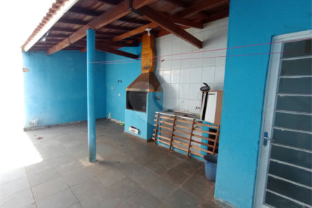 Casa à venda com 5 quartos em Vila Barth, Itapetininga, SP