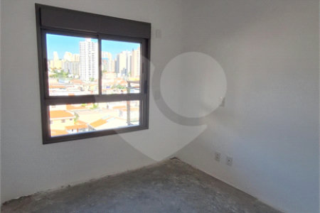 Apartamento à venda com 3 suítes em Vila Romana, São Paulo, SP