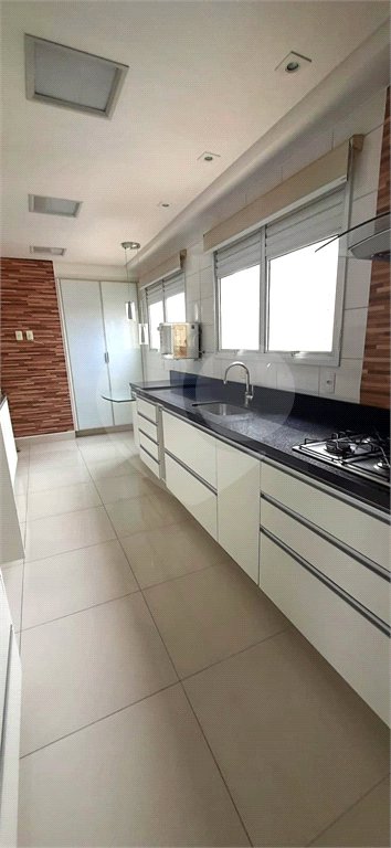 Apartamento à venda com 4 quartos, sendo 3 suítes, em Cambuci, São Paulo, SP