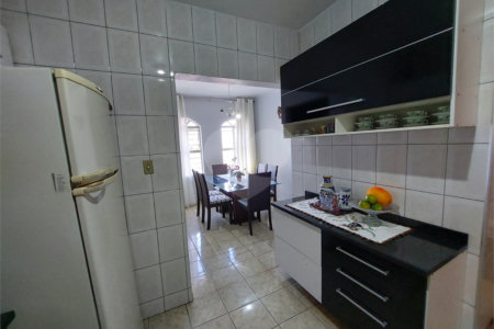 Casa à venda com 2 quartos, sendo 1 suíte, em Vila Barão, Sorocaba, SP