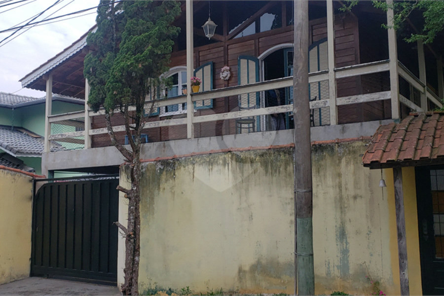 Casa à venda com 4 quartos, sendo 1 suíte, em Serra da Cantareira, Mairiporã, SP