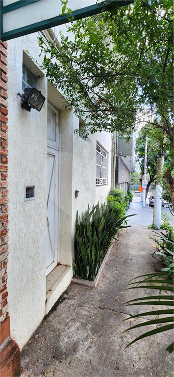 Sobrado à venda com 3 quartos, sendo 1 suíte, em Vila Mariana, São Paulo, SP