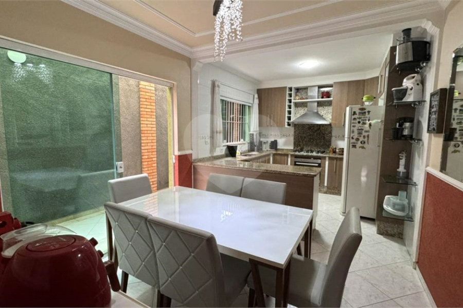 Sobrado à venda com 3 quartos, sendo 1 suíte, em Pirituba, São Paulo, SP