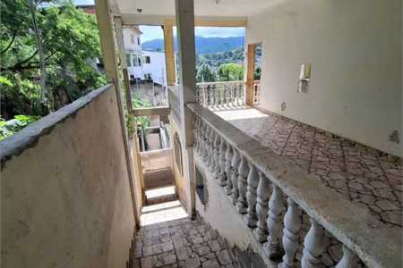 Casa à venda com 5 quartos em Santíssimo, Rio de Janeiro, RJ