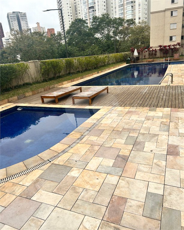 Apartamento à venda com 3 quartos, sendo 1 suíte, em Vila Andrade, São Paulo, SP