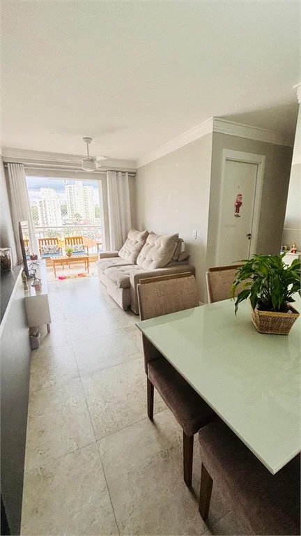 Apartamento à venda com 2 quartos, sendo 1 suíte,  em Jardim Vazani, São Paulo, SP