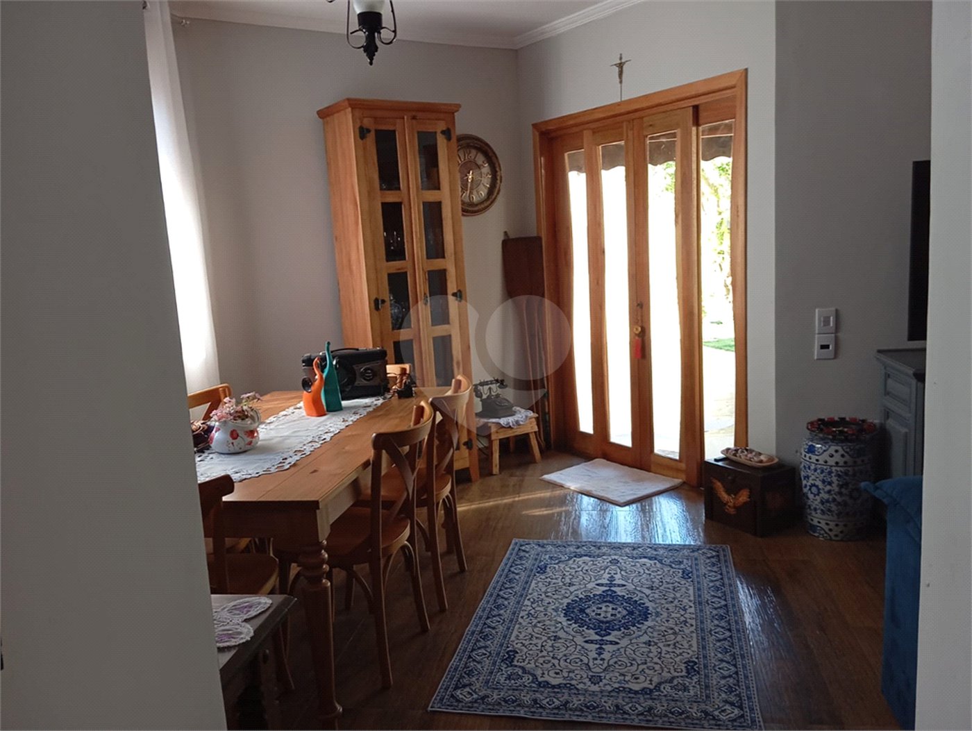 Casa à venda com 4 quartos, sendo 2 suítes,  em Guaxinduva, Atibaia, SP