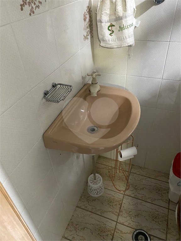 Sobrado à venda com 4 quartos, sendo 1 suíte, em Artur Alvim, São Paulo, SP