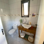 Casa à venda com 4 quartos, sendo 2 suítes, no condomínio Suíça da Cantareira, Mairiporã - SP