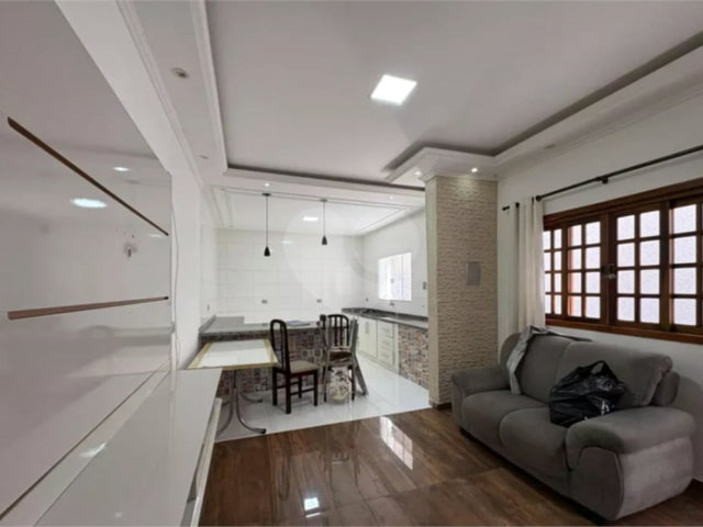 Casa à venda com 4 quartos, sendo 1 suíte,  em Pirituba, São Paulo, SP