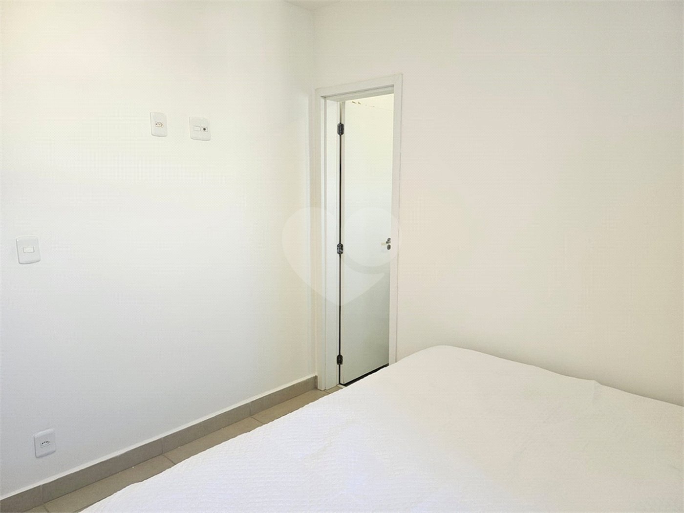 Apartamento à venda com 2 quartos, sendo 1 suíte, em Jardim Bela Vista, Indaiatuba, SP