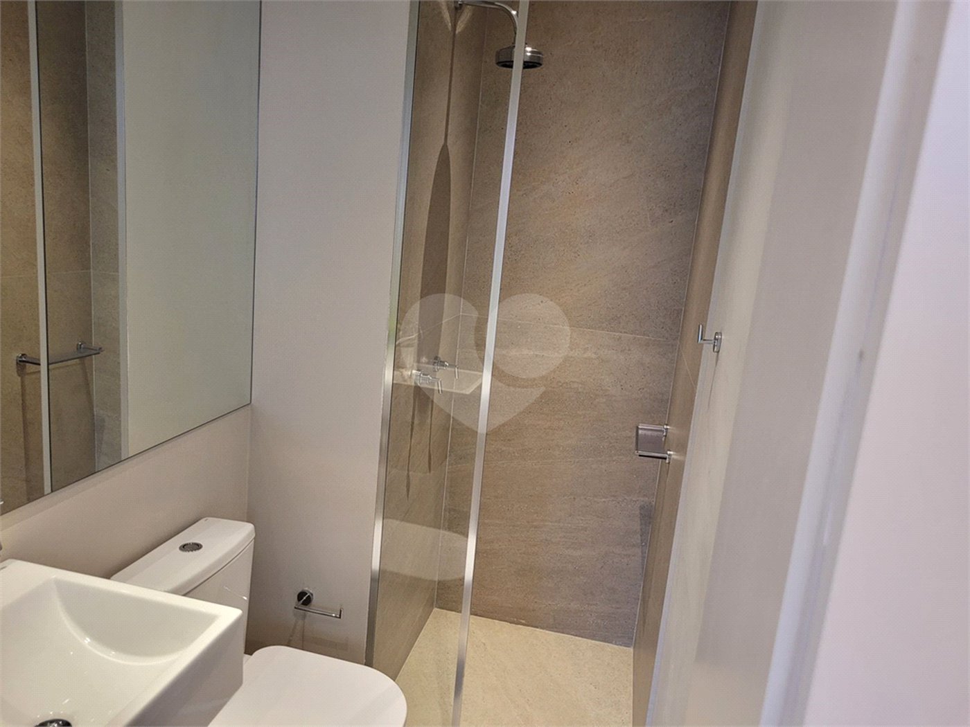 Apartamento à venda com 4 suítes em Vila Madalena, São Paulo, SP