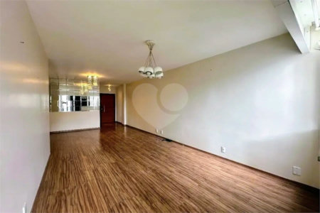 Apartamento à venda com 2 quartos, sendo 1 suíte, em Tijuca, Rio de Janeiro, RJ