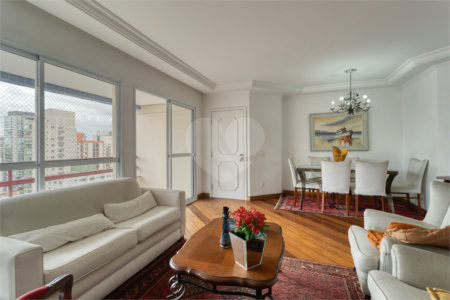 Apartamento à venda com 4 quartos, sendo 2 suítes, em Vila Mascote, São Paulo, SP