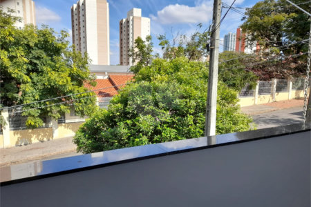 Sobrado à venda com 3 quartos, sendo 1 suíte, no Centro, Indaiatuba, SP