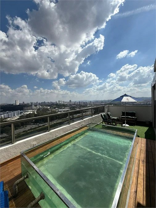 Apartamento à venda com 3 quartos, sendo 1 suíte,  em Vila Leopoldina, São Paulo, SP
