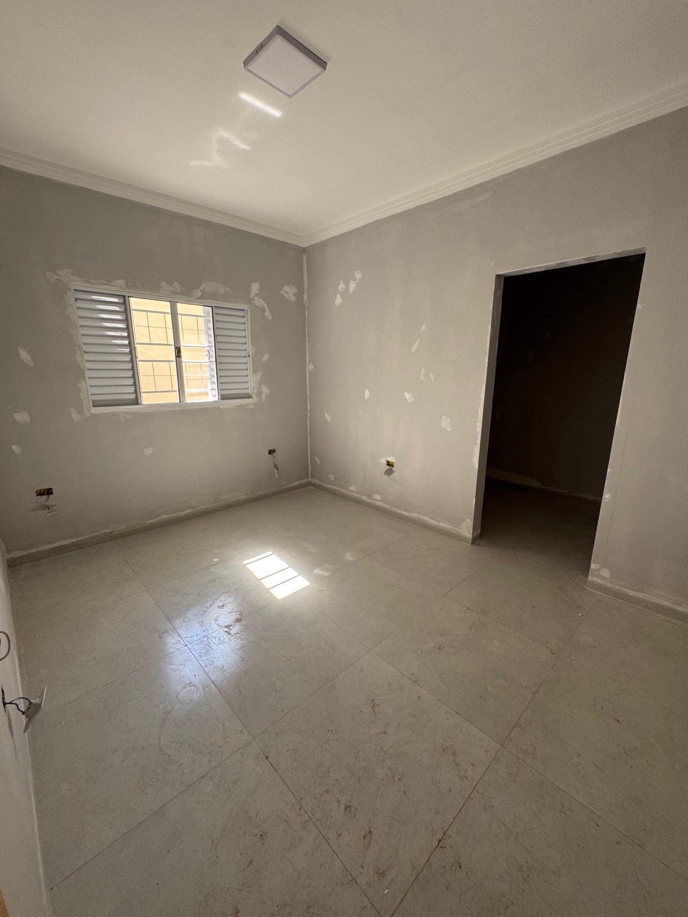 Casa à venda com 2 quartos, sendo 1 suíte,  em Nova Três Lagoas, Três Lagoas, MS