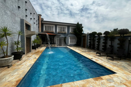 Casa à venda com 6 quartos, sendo 3 suítes, no Centro, Itapetininga, SP