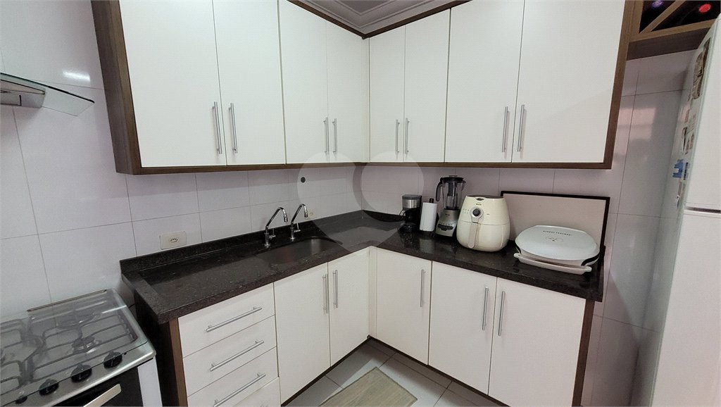Sobrado à venda com 3 quartos, sendo 1 suíte, em Vila Romana, São Paulo, SP
