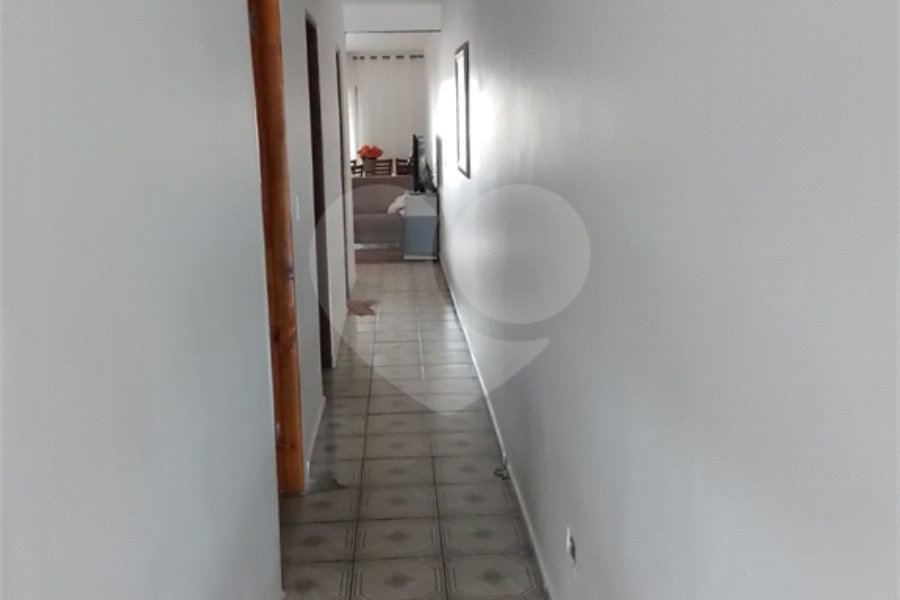 Sobrado à venda com 4 quartos no Brasilândia, São Paulo, SP