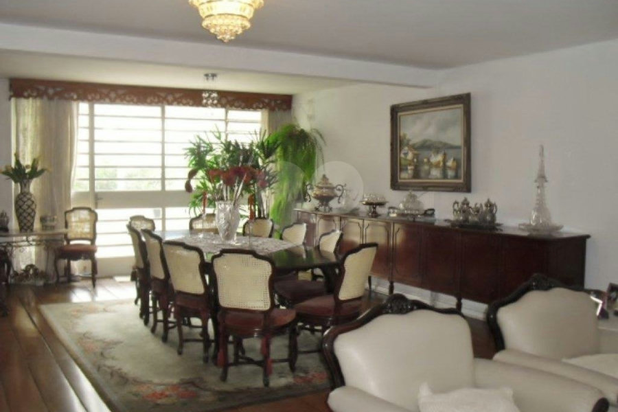 Sobrado à venda com 4 quartos, sendo 1 suíte, em Jardim São Paulo(zona Norte), São Paulo, SP