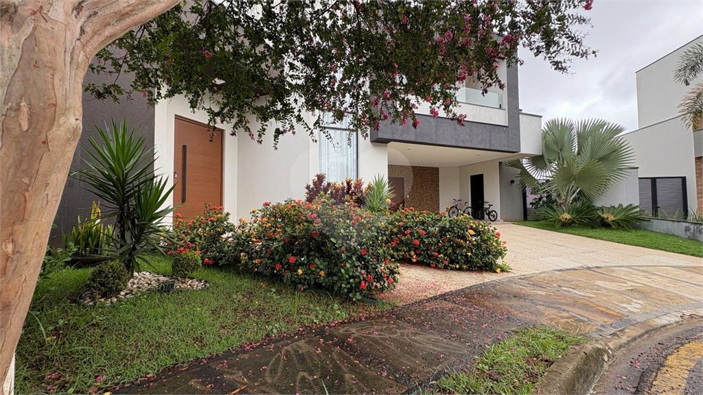 Casa à venda com 3 suítes no condomínio Residencial Villa do Bosque, Sorocaba - SP