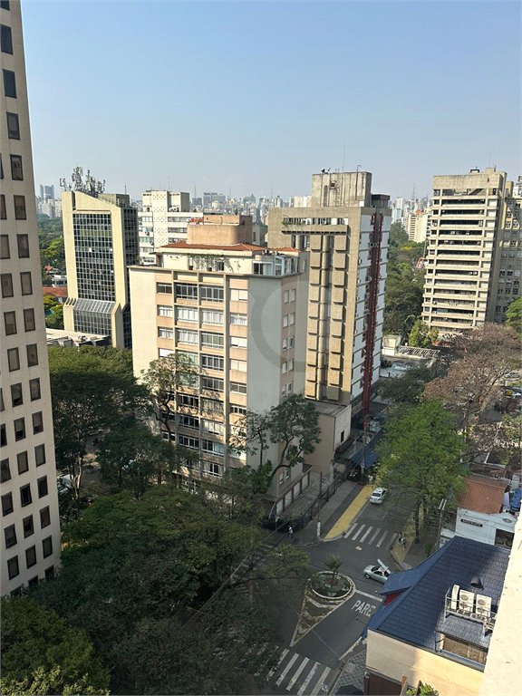 Apartamento à venda com 2 suítes em Jardim Europa, São Paulo, SP