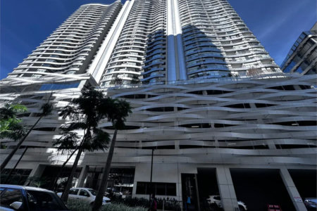 Apartamento à venda com 2 suítes em Jardim das Acácias, São Paulo, SP