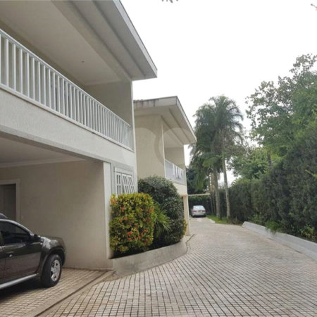Casa à venda com 4 suítes no condomínio Vilaretto, São Paulo - SP